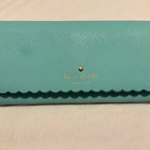 Aqua Kate Spade Cape Drive Cindy Scalloped Saffiano Leather Wallet
